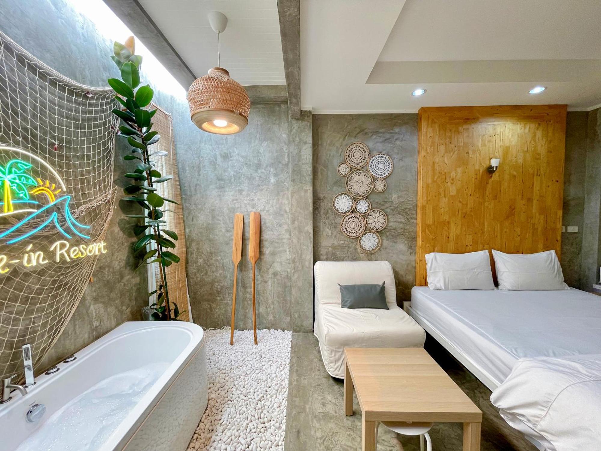 Check-In Resort Koh Larn Экстерьер фото